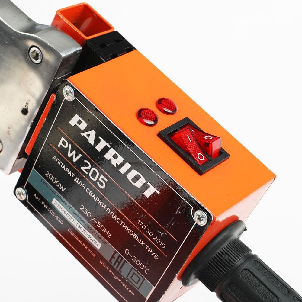 Сварочный аппарат для пластиковых труб Patriot PW 205 2кВт Тмакс.:300 парн.насад. 6насад. (кейс в компл.) (170302010) - фото 4