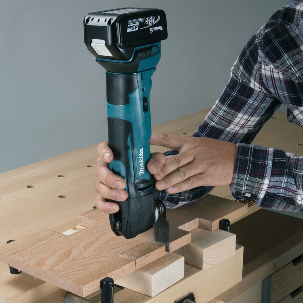 Многофункциональный инструмент Makita DTM51Z 390Вт синий/черный - фото 4