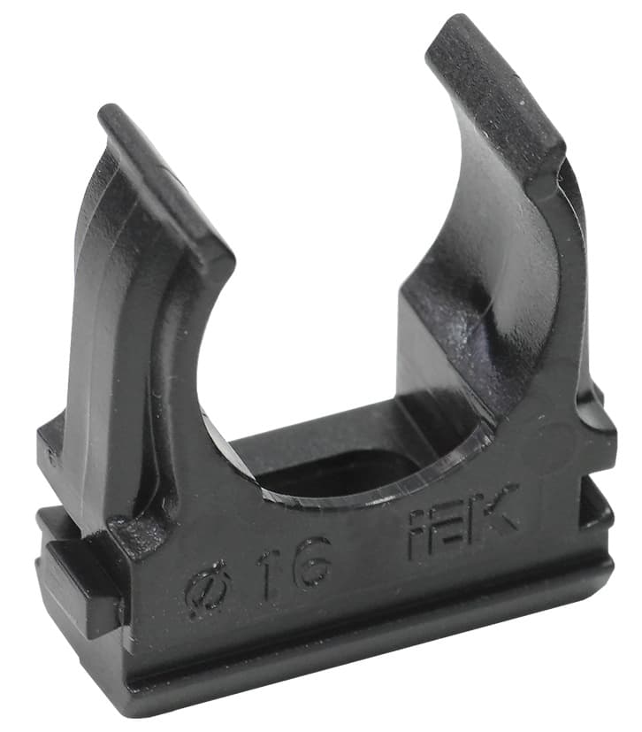 Держатель IEK CTA10D-CF16-K02-100 с защелкой 16мм полистирол черный