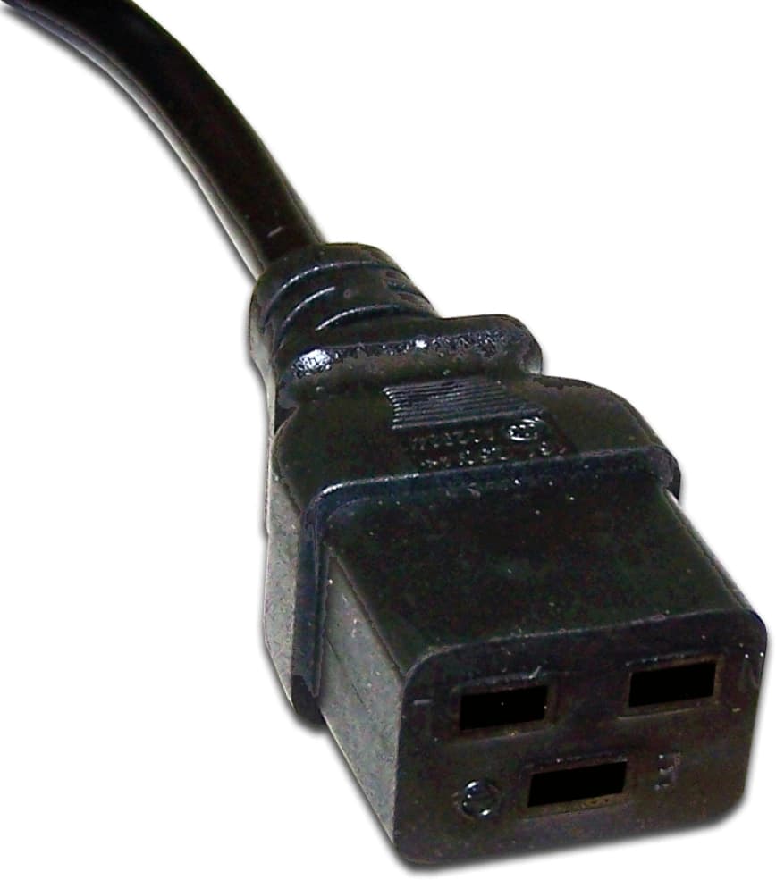 Шнур питания Lanmaster LAN-PP19/20-0.5-BK C19-C20 проводник.:3x1.5мм2 0.5м 250В 16А черный - фото 3