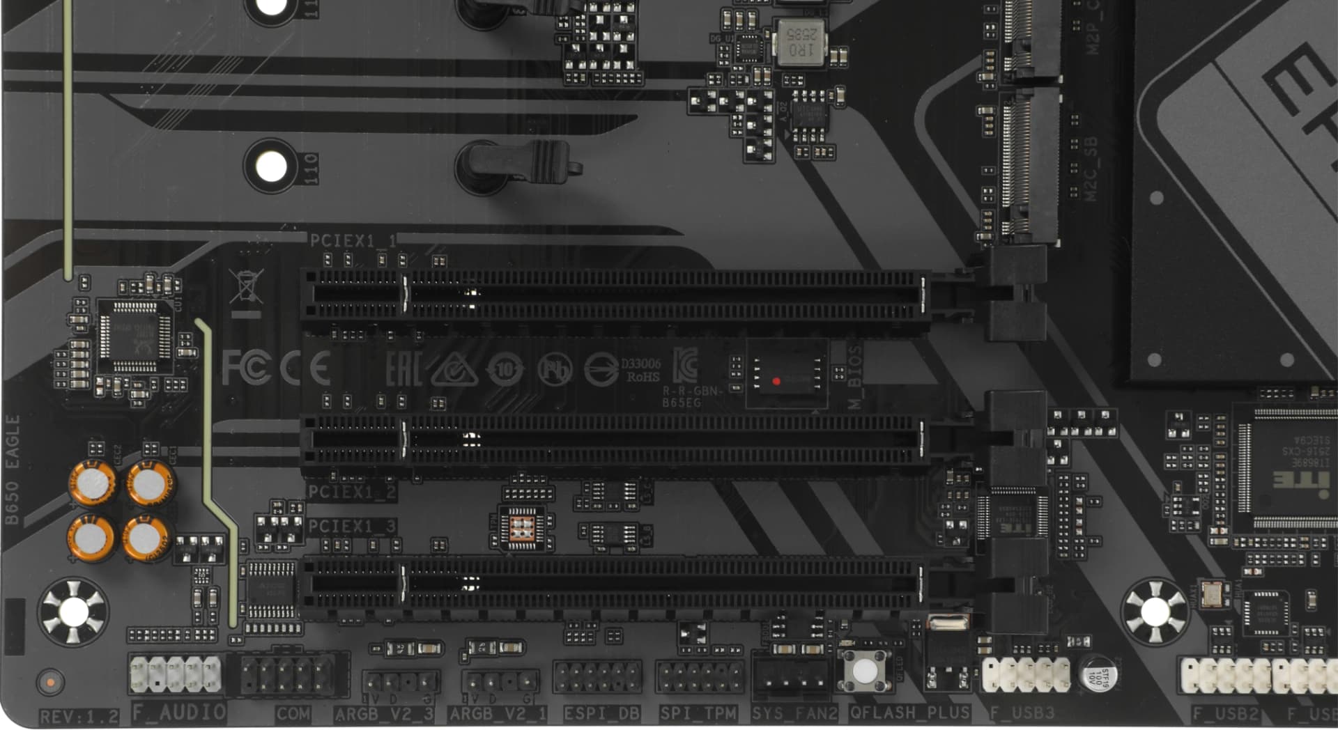 Материнская плата Gigabyte B650 EAGLE Socket AM5 AMD B650 4xDDR5 ATX AC`97 8ch(7.1) GbLAN RAID+HDMI+DP - фото 5