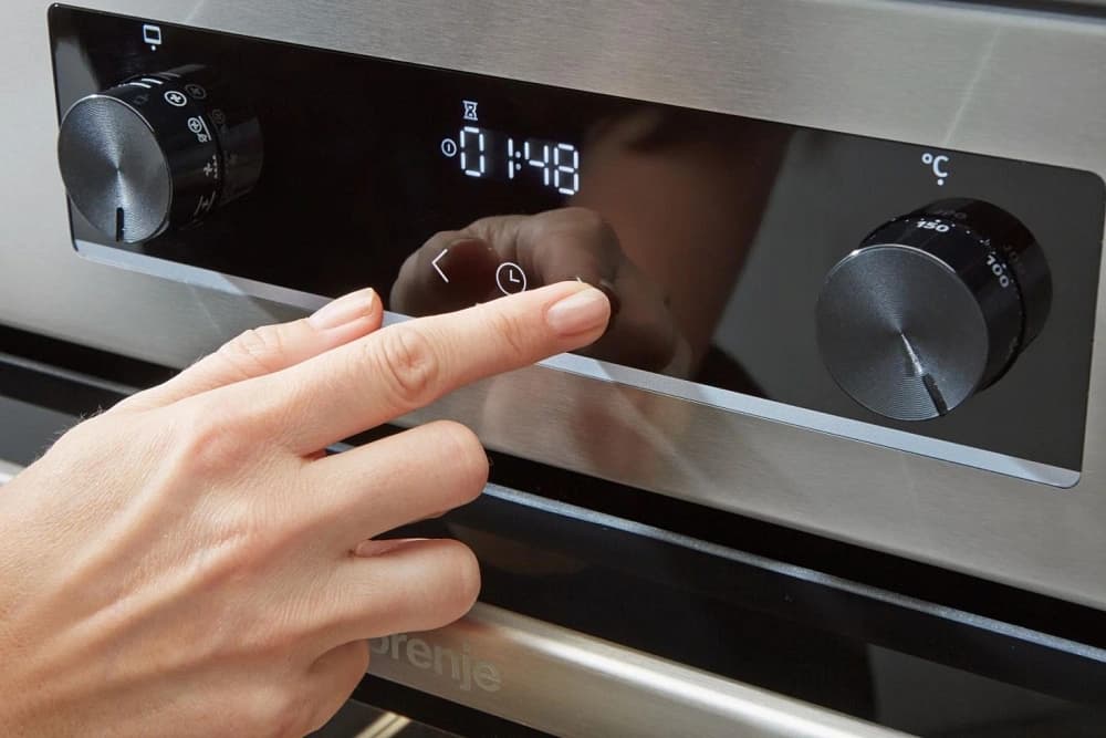 Плита Комбинированная Gorenje GK5C40WF белый (стеклянная крышка) реш.чугун - фото 4