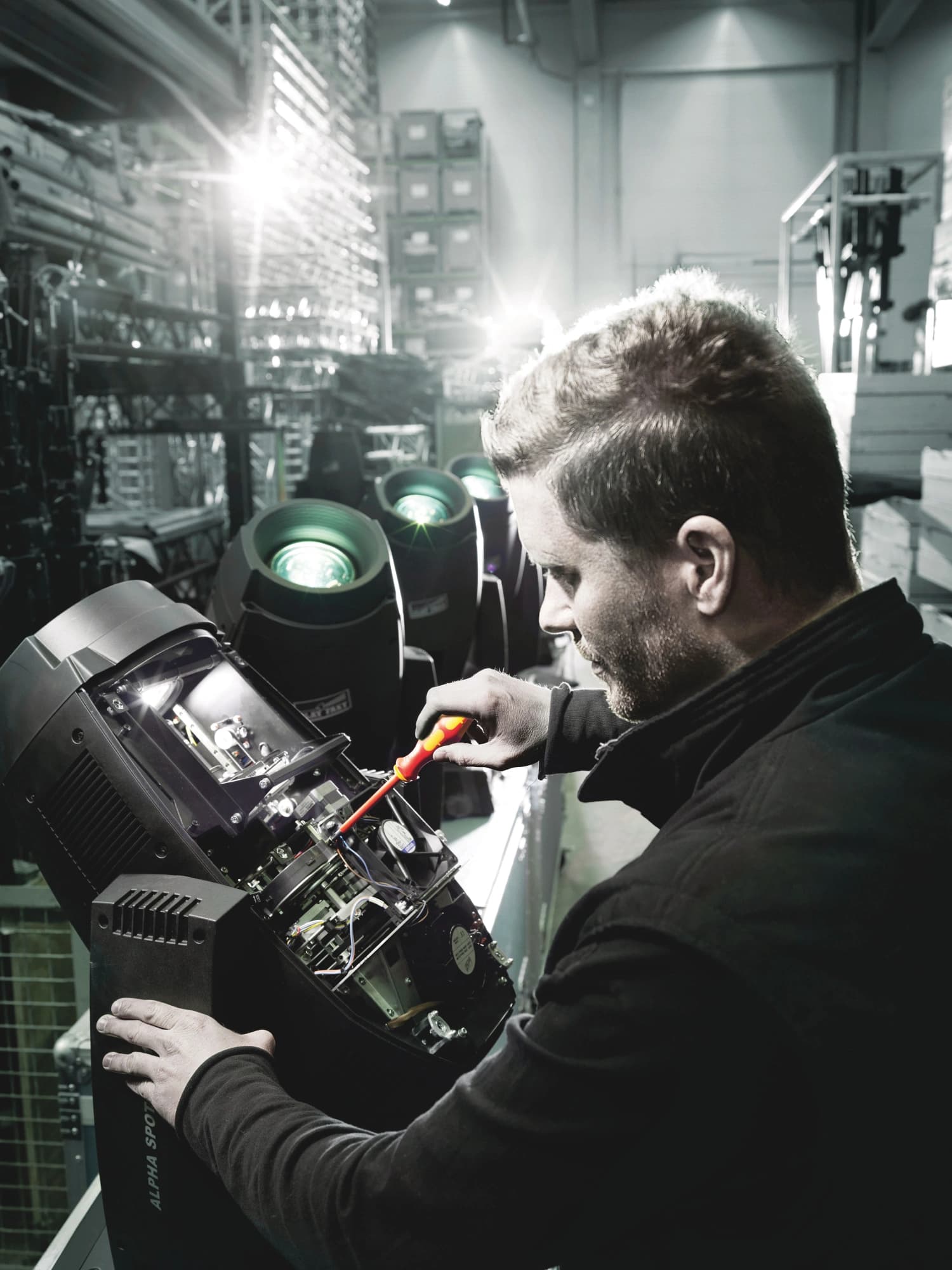 Отвертка Wera Kraftform Kompakt VDE 7 Universal 2 Tool Finder в компл.:7 предметов (WE-006601) - фото 3