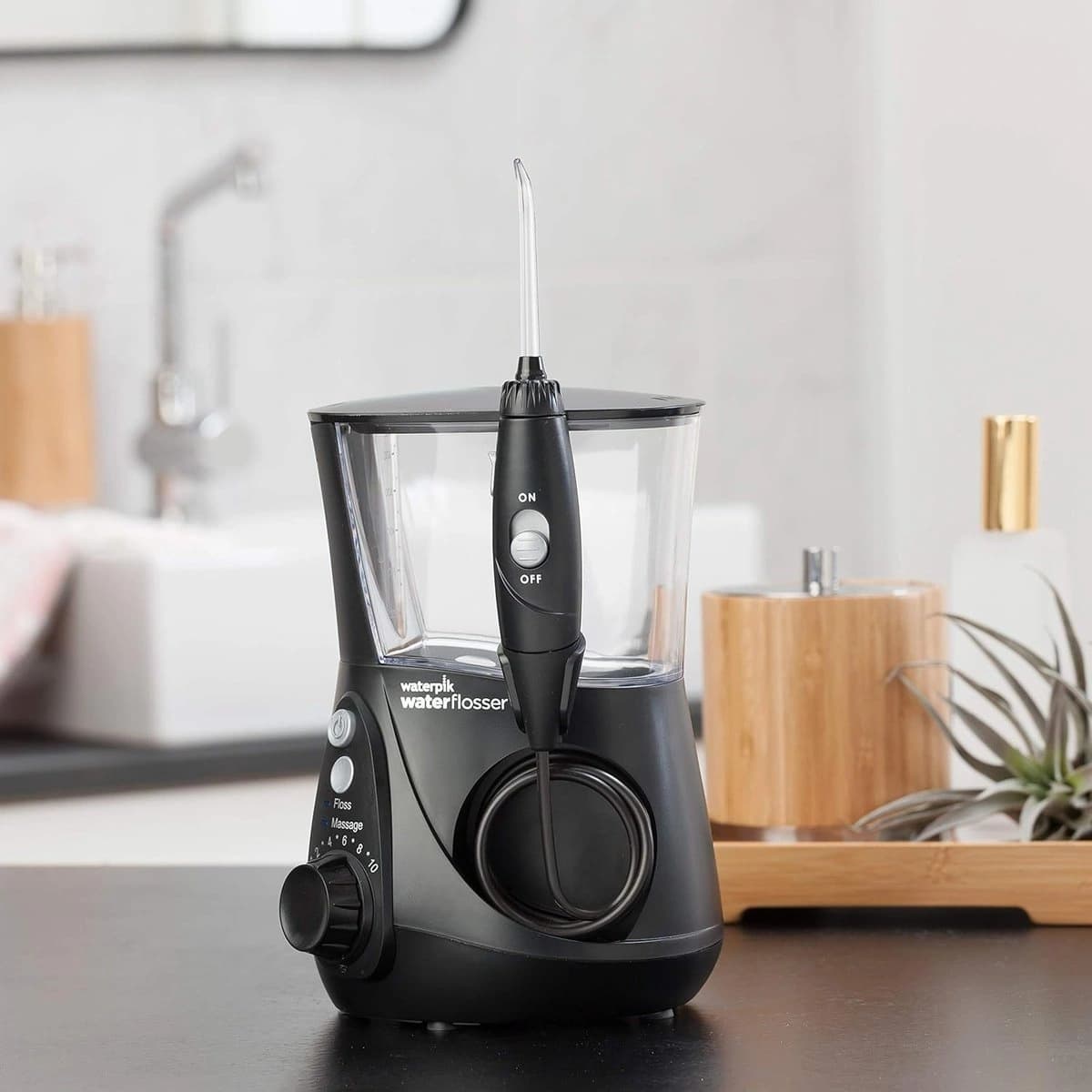 Ирригатор Waterpik WF-662 7насад. черный - фото 5