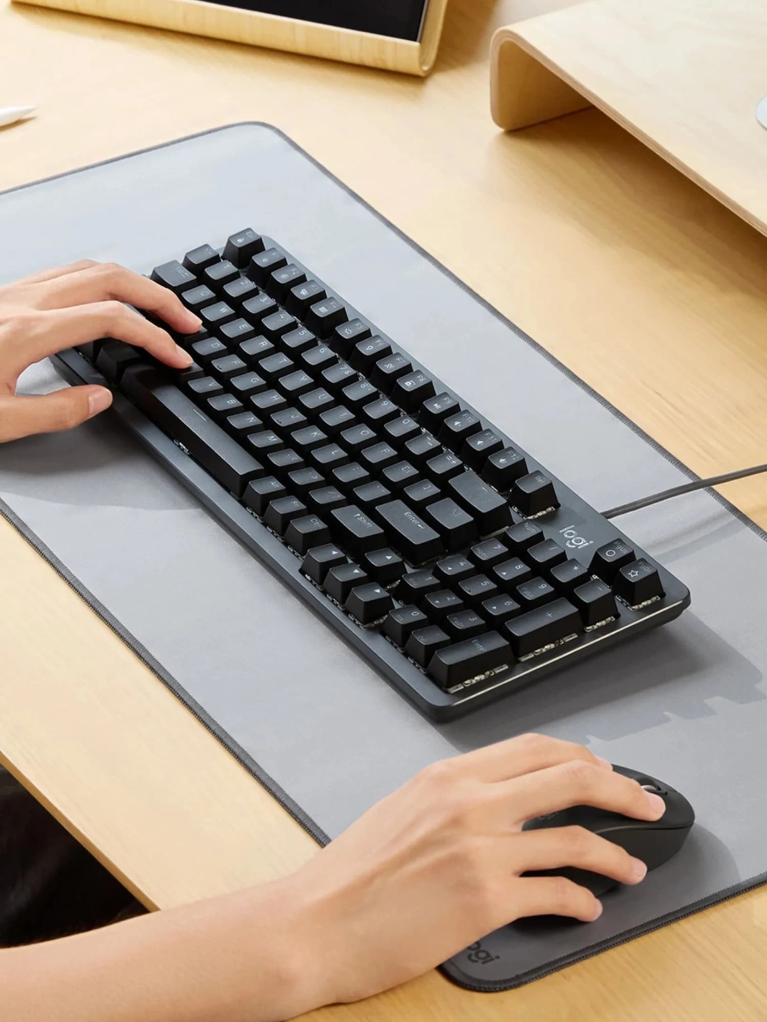 Клавиатура Logitech K848 механическая черный USB (920-013904) - фото 4