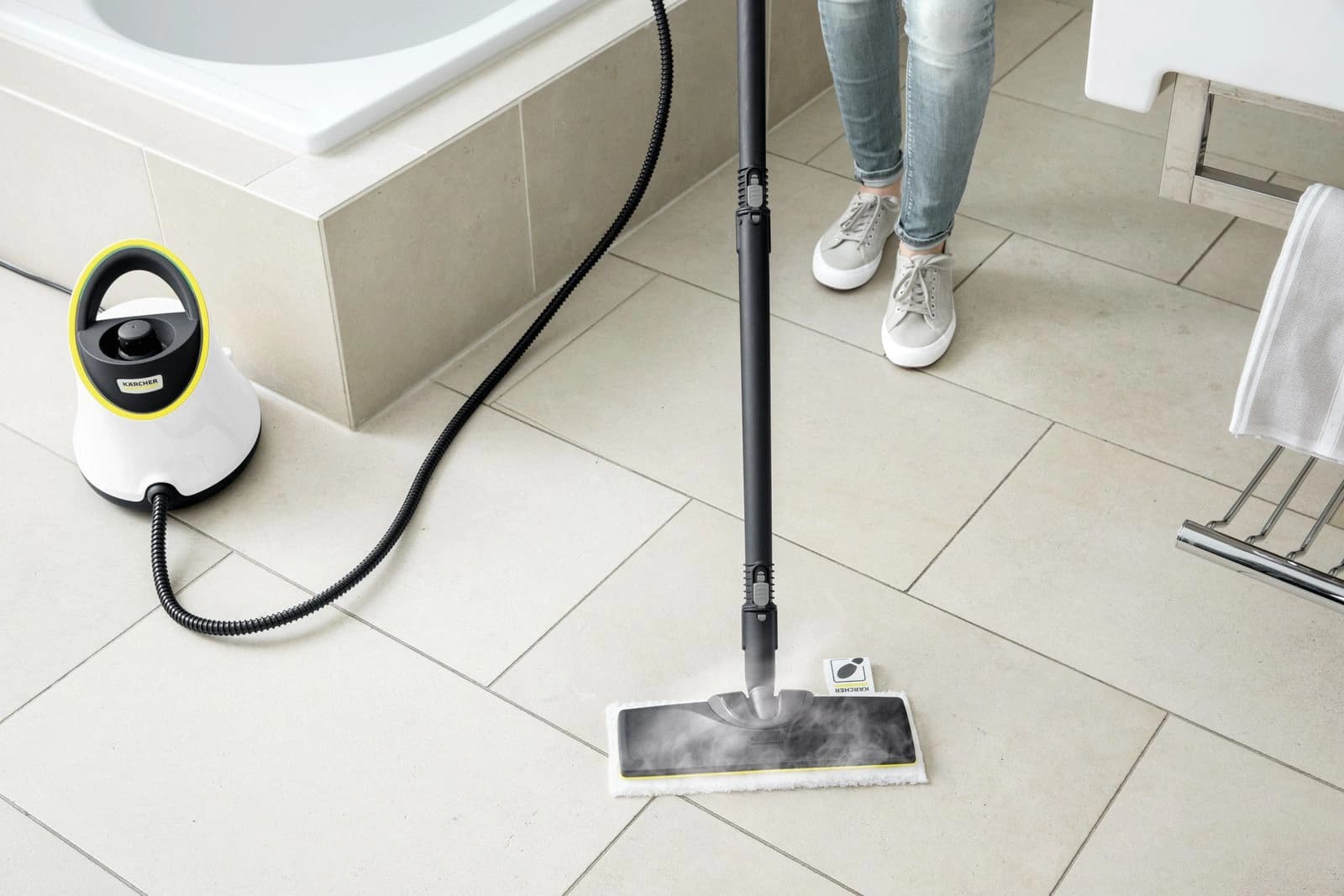 Пароочиститель напольный Karcher EasyFix SC 2 Deluxe 1500Вт белый/желтый - фото 4