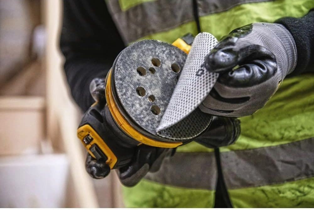 Эксцентриковая шлифмашина DeWalt DCW210N D125мм аккум. (DCW210N-XJ) - фото 4